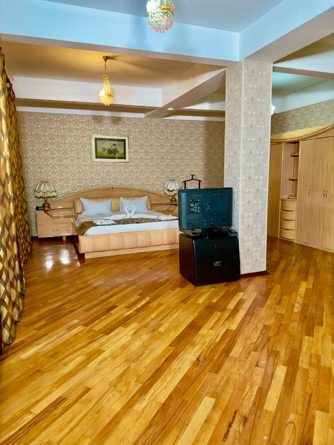 Nur Hotel & Terrace Cafe Baku Extérieur photo